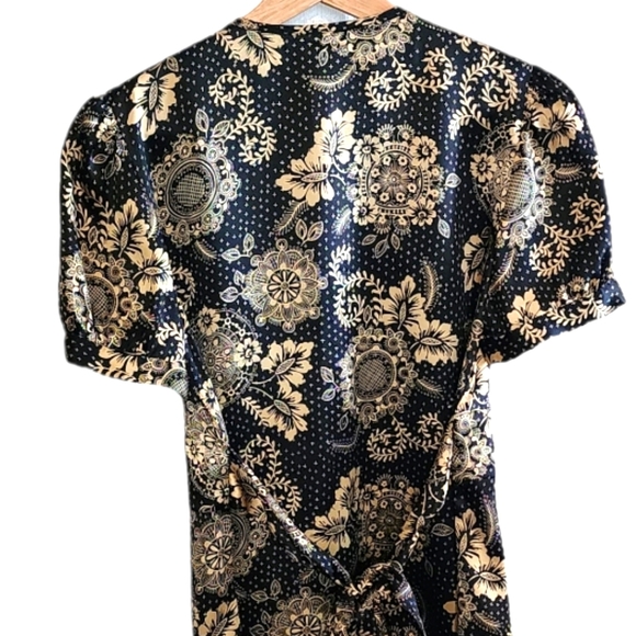 Wendy Hil Silk Keyhole Fitted Office Party Top sz M black gold - Picture 6 of 6